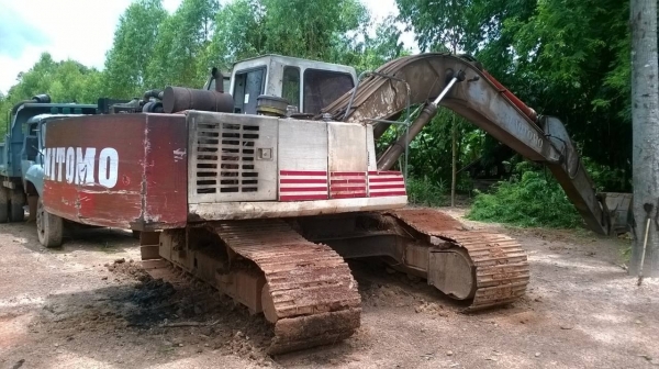 ขายแบคโฮ SUMITOMO สภาพพร้อมใช้งาน เปลี่ยนปั้มใหม่แกะกล่อง เอกสารใบอินวอยซ์ ราคาต่อรองได้ครับ