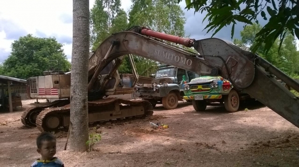 ขายแบคโฮ SUMITOMO สภาพพร้อมใช้งาน เปลี่ยนปั้มใหม่แกะกล่อง เอกสารใบอินวอยซ์ ราคาต่อรองได้ครับ