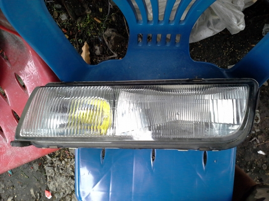 ขายไฟหน้าขัางซ้ายเซฟิโร่ a31 สเปคอมเริกา 3200บาทของแท้