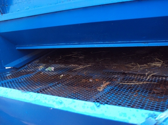 รถ 6 ล้อ สีข้าว ISUZU 85 แรง