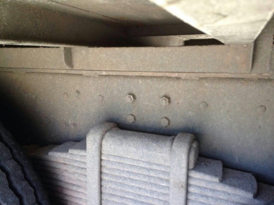 รถฮีโน่ 10 ล้อ รั้ว ( ไม่ดั้ม ) FL3H 195 แรงม้า. ปี 38 สนใจติดต่อ 081 - 6079515 รถฮีโน่ 10 ล้อ รั้ว ( ไม่ดั้ม ) FL3H 195 แรงม้า. ปี 38 สนใจติดต่อ 081 - 6079515