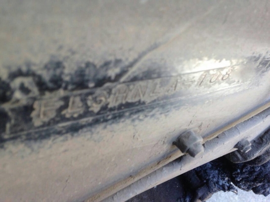 รถฮีโน่ 10 ล้อ รั้ว ( ไม่ดั้ม ) FL3H 195 แรงม้า. ปี 38 สนใจติดต่อ 081 - 6079515 รถฮีโน่ 10 ล้อ รั้ว ( ไม่ดั้ม ) FL3H 195 แรงม้า. ปี 38 สนใจติดต่อ 081 - 6079515