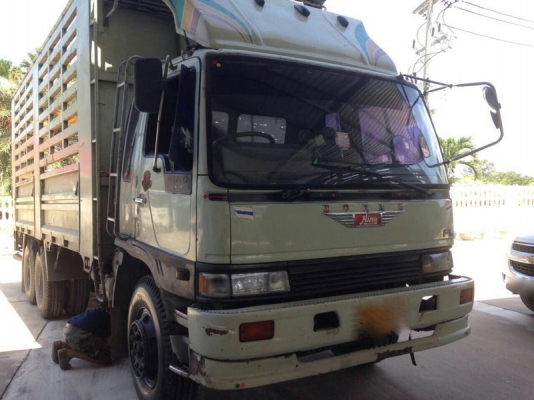 รถฮีโน่ 10 ล้อ รั้ว ( ไม่ดั้ม ) FL3H 195 แรงม้า. ปี 38 สนใจติดต่อ 081 - 6079515 รถฮีโน่ 10 ล้อ รั้ว ( ไม่ดั้ม ) FL3H 195 แรงม้า. ปี 38 สนใจติดต่อ 081 - 6079515