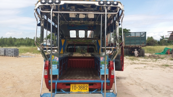 ขายด่วน (ขายดาว)รถสองแถวเล็ก