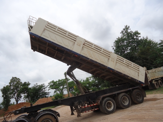 ขายหางลาก3เพลาแท้ดรั้มกะบะสามมิตรลอนเฉียงยาว9เมตรปี50