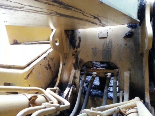 รถแบคโฮ CAT 320C. สนใจติดต่อ 081 - 6079515 รถแบคโฮ CAT 320C. สนใจติดต่อ 081 - 6079515