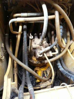 รถแบคโฮ CAT 320C. สนใจติดต่อ 081 - 6079515 รถแบคโฮ CAT 320C. สนใจติดต่อ 081 - 6079515