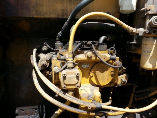 รถแบคโฮ CAT 320C. สนใจติดต่อ 081 - 6079515 รถแบคโฮ CAT 320C. สนใจติดต่อ 081 - 6079515