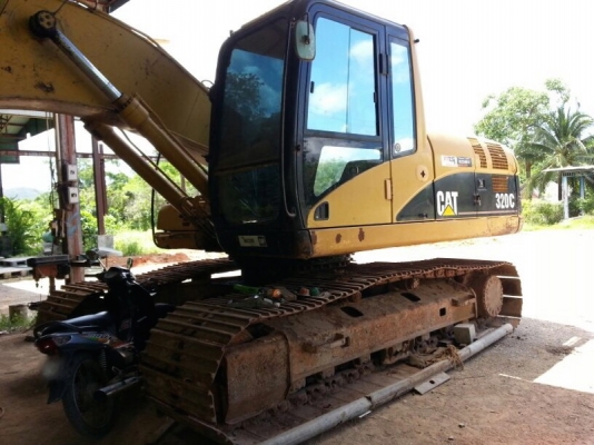 รถแบคโฮ CAT  320C.  สนใจติดต่อ 081 - 6079515