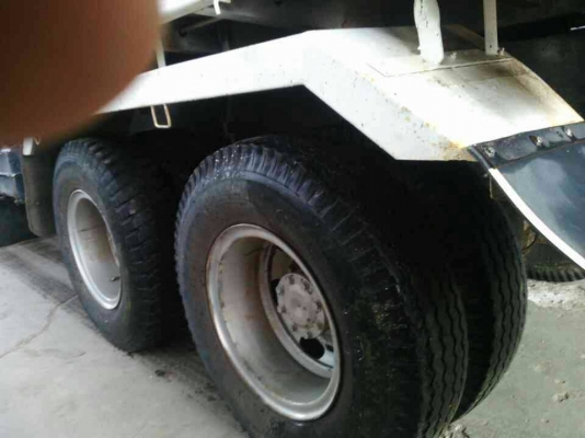 ฝากขายด่วน สิบล้อ MITSUBISHI สภาพพร้อมใช้ ราคาต่อรองได้ เปลียนเครืองแล้ว