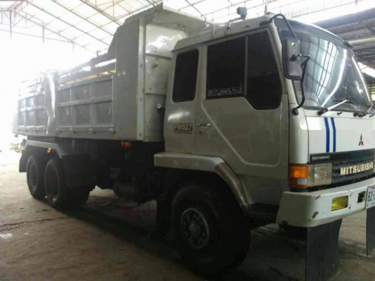 ฝากขายด่วน สิบล้อ MITSUBISHI สภาพพร้อมใช้ ราคาต่อรองได้ เปลียนเครืองแล้ว