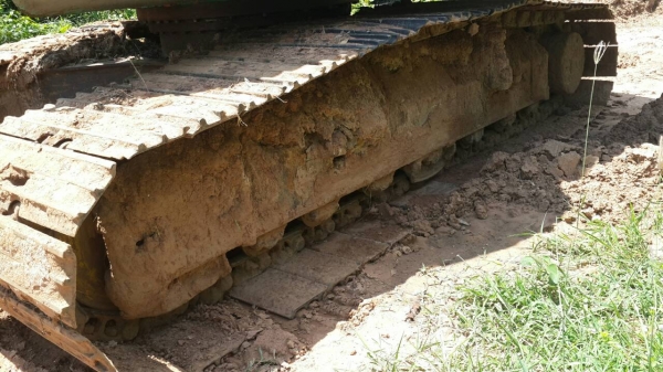 ขายรถขุดแบ็คโค KOBELCO200-6 MARK VI เอกสารพร้อม เครื่องดี ปั๊มแห้ง เอกสารอินวอยซ์  บูมดีเอวดี แอร์เย็น ปั๊มดี เดิม