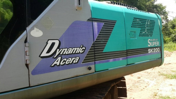 ขายรถขุดแบ็คโค KOBELCO200-6 MARK VI เอกสารพร้อม เครื่องดี ปั๊มแห้ง เอกสารอินวอยซ์  บูมดีเอวดี แอร์เย็น ปั๊มดี เดิม