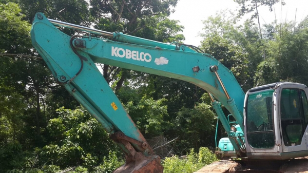ขายรถขุดแบ็คโค KOBELCO200-6 MARK VI เอกสารพร้อม เครื่องดี ปั๊มแห้ง เอกสารอินวอยซ์  บูมดีเอวดี แอร์เย็น ปั๊มดี เดิม