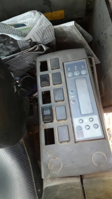 ขายรถขุดแบ็คโค KOBELCO200-6 MARK VI เอกสารพร้อม เครื่องดี ปั๊มแห้ง เอกสารอินวอยซ์  บูมดีเอวดี แอร์เย็น ปั๊มดี เดิม