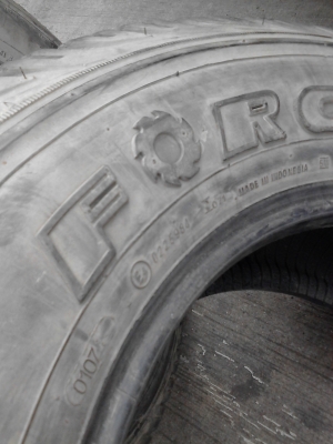 ยาง A/T 235/70R15 FORCOUM A/TZ มี 2 เส้น TEL.081-427-3941 ยาง A/T 235/70R15 FORCOUM A/TZ มี 2 เส้น TEL.081-427-3941