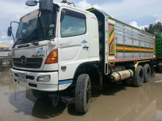 ขายรถ10 ล้อดั้มอลูมิเนียมแม่ลูก HINO MEGA 320(รถแก๊ส)  ลูกสามคานแท้ ปี52 มี 2 พ่วง