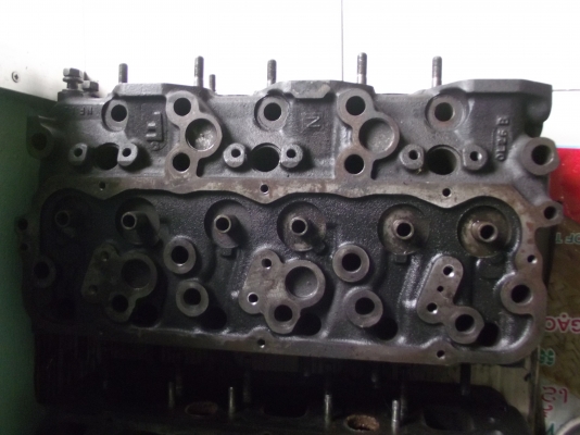 ขายฝาเครื่อง UD รุ่น CWM 454