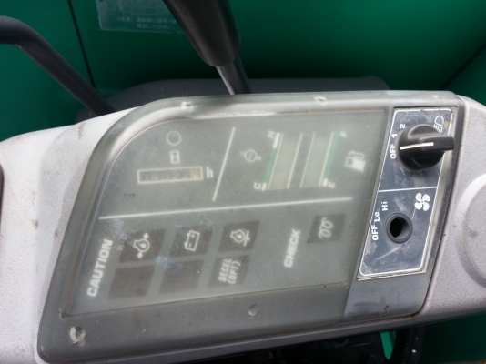 ขาย รถขุด KOMATSU รุ่น PC30-7- แทร็กเหล็ก มือสองญี่ปุ่น ขาย รถขุด KOMATSU รุ่น PC30-7- แทร็กเหล็ก มือสองญี่ปุ่น