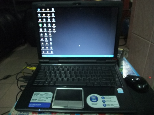 ขายโน๊ตบุ๊ค asus