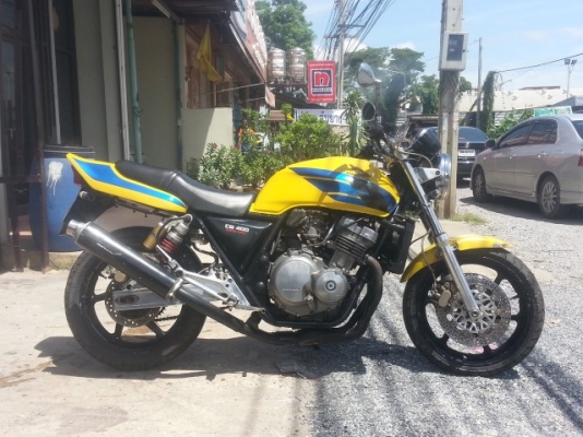 วุฒินนบุรี// ถุกที่สุดใน3โลก CB400sf ปี93 สภาพตามรูปเครื่องติดพร้อมใช้คับยางหน้าหลังพอได้