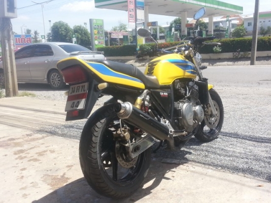 วุฒินนบุรี// ถุกที่สุดใน3โลก CB400sf ปี93 สภาพตามรูปเครื่องติดพร้อมใช้คับยางหน้าหลังพอได้