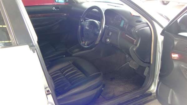 a4 2.4แก๊สหัวฉีด ราคาต่อรองได้