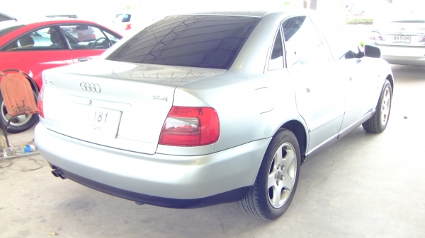 a4 2.4แก๊สหัวฉีด ราคาต่อรองได้