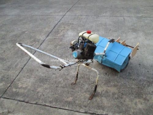 เครื่องกำจัดวัชพืชในร่องข้าว!!!    MARUYAMA     MKC303   รหัสสินค้า : 14001597  หรือเพิ่มเติมไดที่ www.nihonmono.com