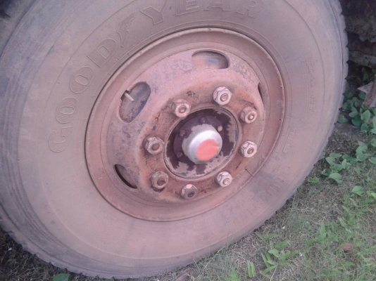 HINO  เครื่อง  PE6  เครื่อง 220แรง  ทะเบียน  ม79  สนใจ   โทร  0903567612