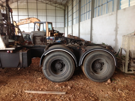 รถหัวลากมิตซู