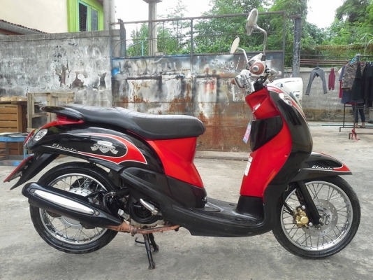 Fino ลายคลาสสิค สีดำแดง สวยๆเดิมๆ ราคาถูกครับ