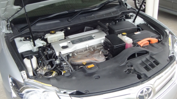 camry 2.4 hybrid navi