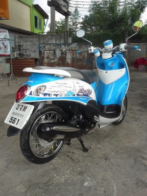 Fino ลายปารีส สีฟ้าขาว สวยๆเดิมๆราคาเบาๆครับ