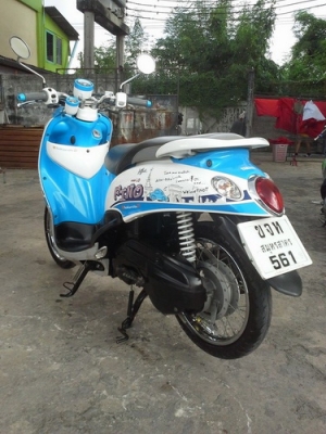 Fino ลายปารีส สีฟ้าขาว สวยๆเดิมๆราคาเบาๆครับ