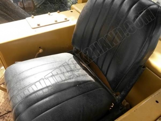 รถแทรคเตอร์MITSUBISHI CATERPILLAR