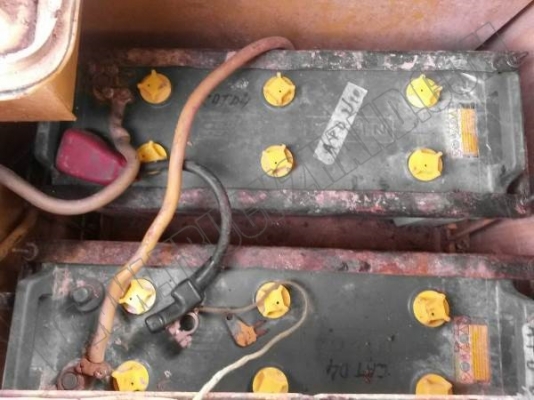 รถแทรคเตอร์MITSUBISHI CATERPILLAR