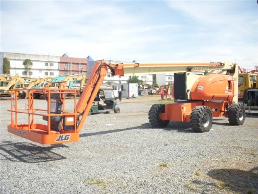 ขายรถกระเช้า JLG รุ่น 800A  (สูง 24.00 M.) รถกระเช้าอุปกรณ์อิเล็กทรอนิกส์ที่ออกแบบมาอย่างล้ำสมัย รถกระเช้าเซฟตี้อเนกประสงค์สำหรับการปฏิบัติงานบนที่สูง สนใจติดต่อคุณวรุณ085-485-1435   E-mail : warun.y@mts.co.th