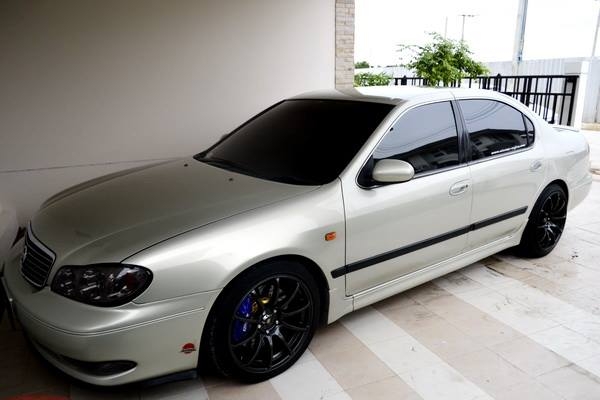 ขายCefiro A33 Excutive2.0 สนใจ 081-3045574