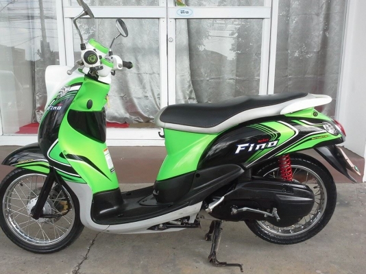 ขายถูก Yamaha Fino ปี 2555 ลายสปอร์ต รถสวย ดูดีมีสไตล์