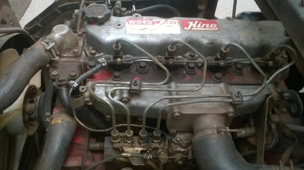 ขาย 6 ล้อ สภาพสวยพร้อมใช้ KM779 กระบะยาว 5.50 เมตร คัสซีสวยตลอดเส้น  เครื่อง WO4D 117 แรงม้า ภายในสวย ทะเบียนเต็มพร้อมโอน ราคาต่อรองได้ครับ