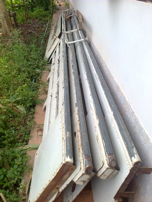 ขายแผงข้าง สามมิตร