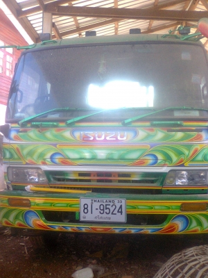 ขายรถเกี่ยวข้าวเกษตรปลดหนี้พร้อมเทเลอร์เดกาสิบล้อสองเพลาราคา 2750000บาท