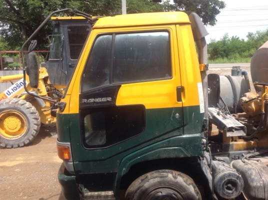 โม่ปูนเก่านอกเอกสารอินวอยซ    ใช้แล้ว