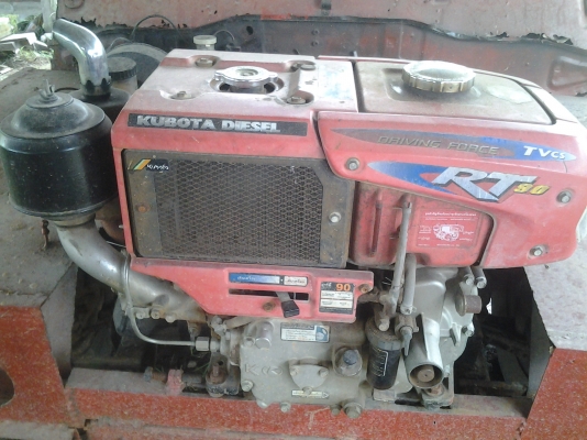 ขายเครื่องรถไถRT90สภาพเครื่องดีของคูโบต้า ขายเครื่องรถไถRT90สภาพเครื่องดีของคูโบต้า