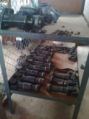 ขายอะไหล่รถบรรทุก อุปกรณ์ประกอบอีแต๋น (เก่าญี่ปุ่น)