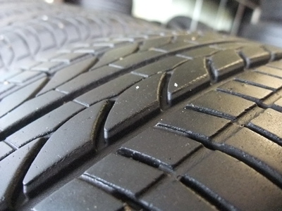 ยาง Bridgestone 185/65/15 ปี 12 ยาง Bridgestone 185/65/15 ปี 12