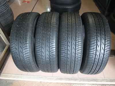 ยาง Bridgestone 185/65/15 ปี 12