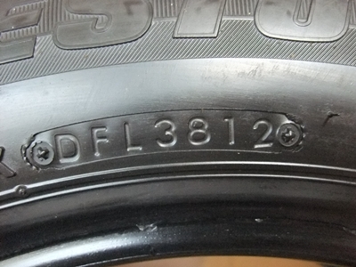 ยาง Bridgestone 185/65/15 ปี 12 ยาง Bridgestone 185/65/15 ปี 12