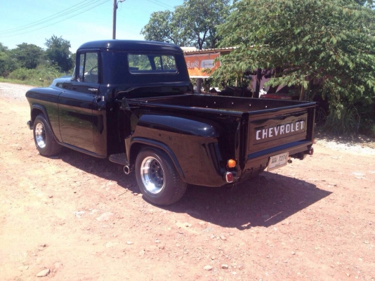 Chevrolet apache 1957